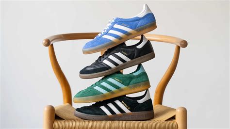 adidas samba schwarz herren|adidas samba vs gazelle spezial.